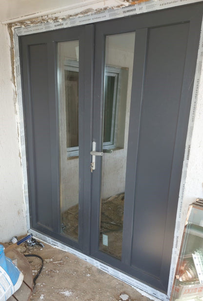 Usi Termopan Exterior - Usi Exterior din PVC sau aluminiu pentru protecție, confort și un aspect modern